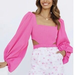 HELLO MOLLY Size 6 Strawberry Pink Balloon Sleeve Crop Top Coquette Girly Boho